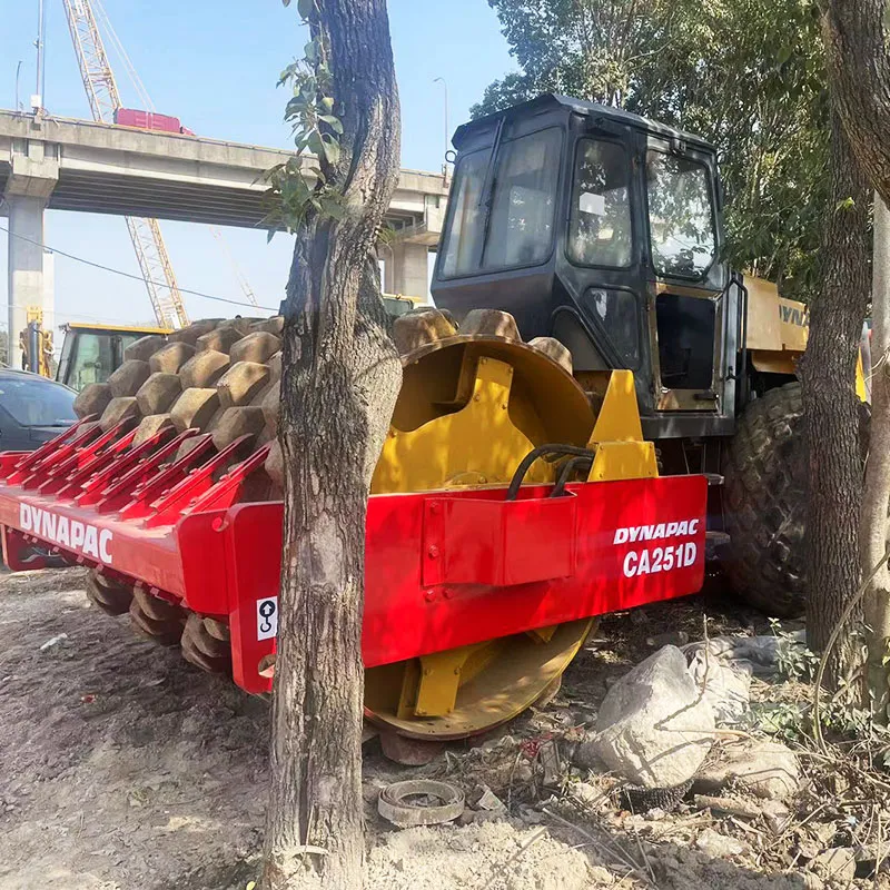 二手戴纳派克CA251D压路机