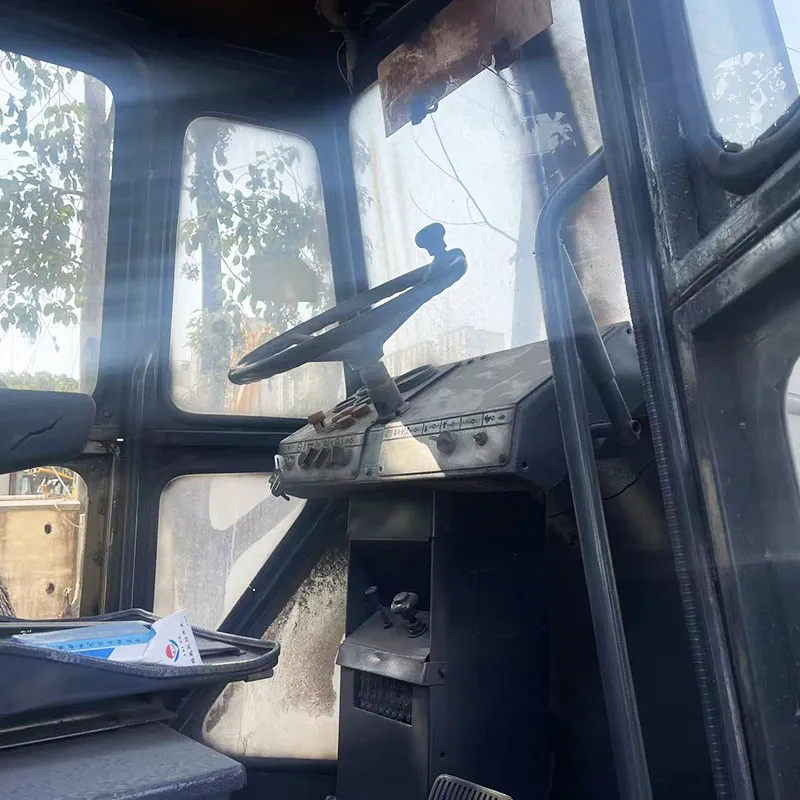 二手戴纳派克CA251D压路机